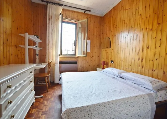 Piana, By Short Holidays